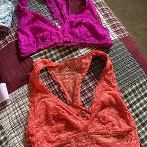 8 Victoria’s Secret toos/bralettes